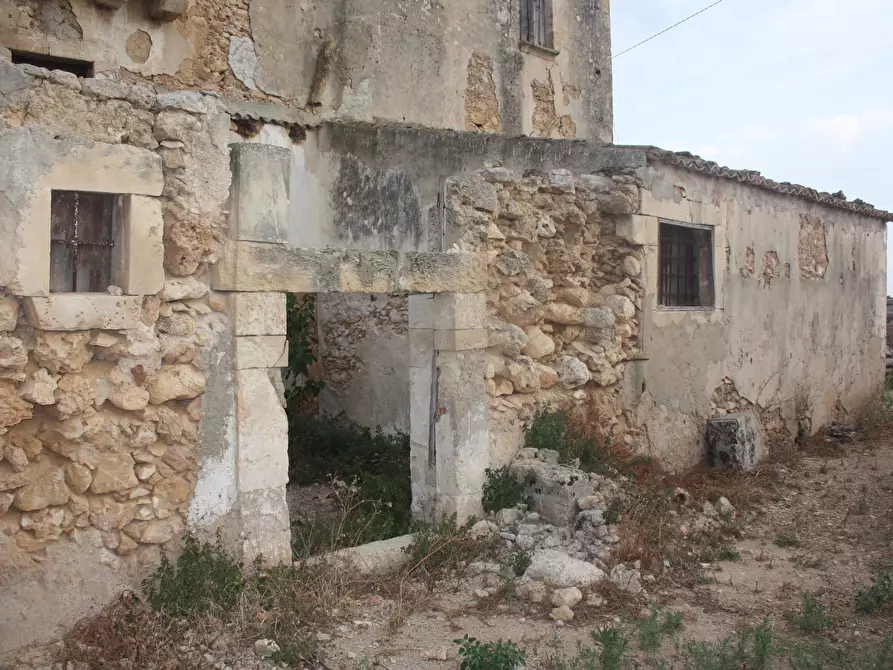 Immagine 7 di Capannone industriale in vendita  in contrada santa teresa longarini a Siracusa