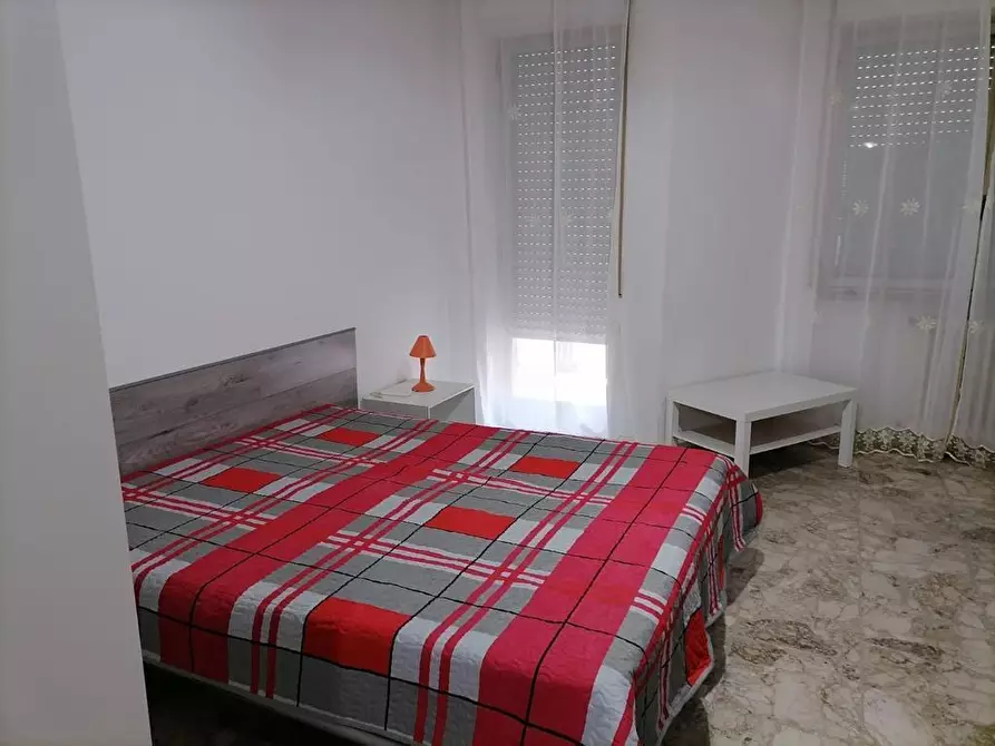 Immagine 8 di Stanza singola in affitto  a Pescara