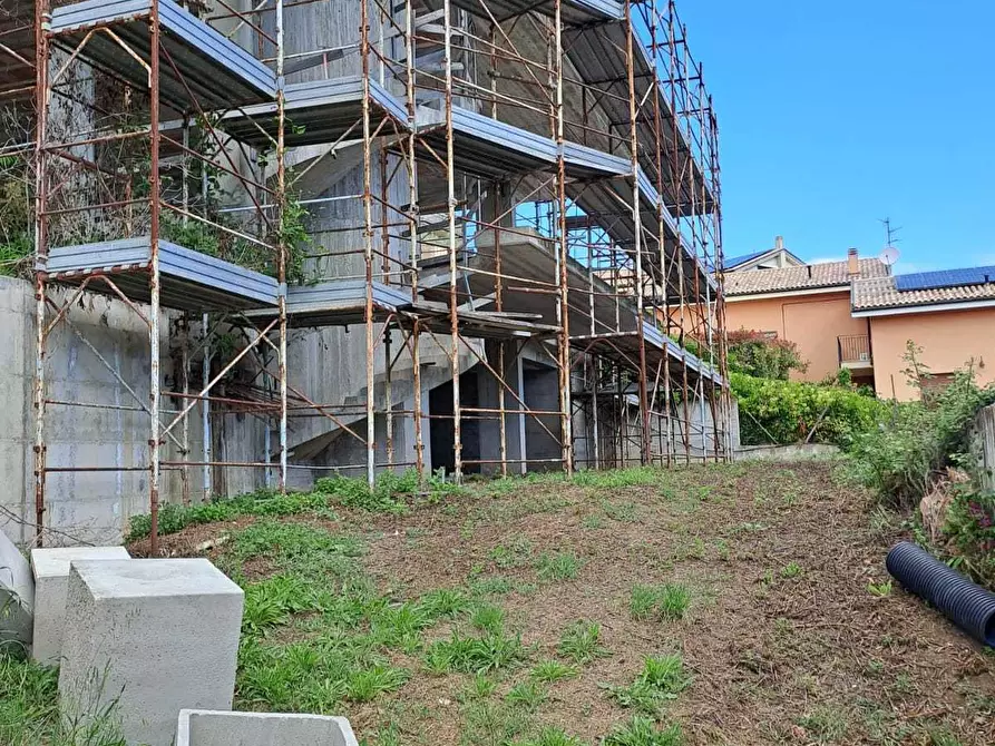 Immagine 3 di Villa in vendita  a Pescara