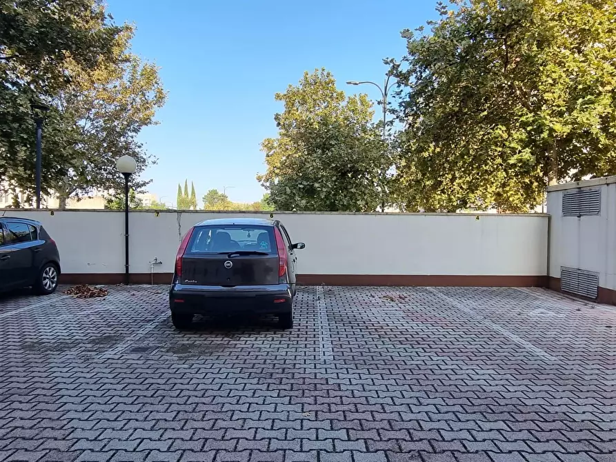 Immagine 20 di Quadrilocale in vendita  a Pescara