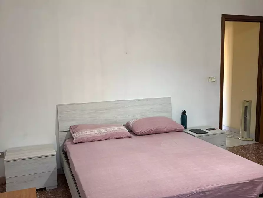 Immagine 19 di Stanza singola in affitto  a Pescara
