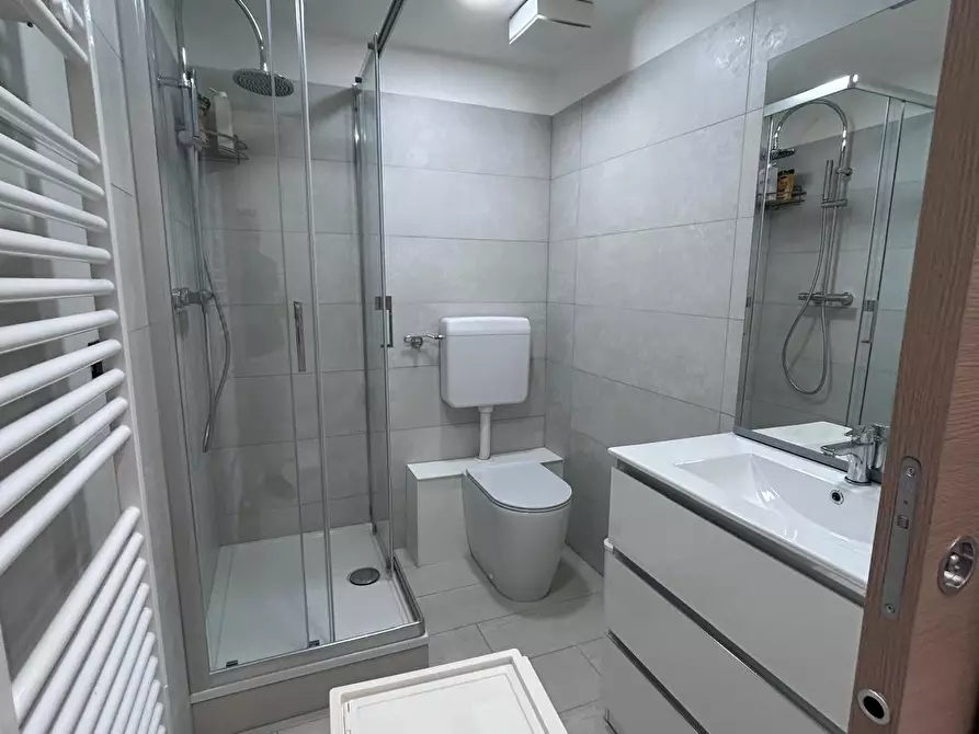 Immagine 5 di Trilocale in vendita  a Pescara