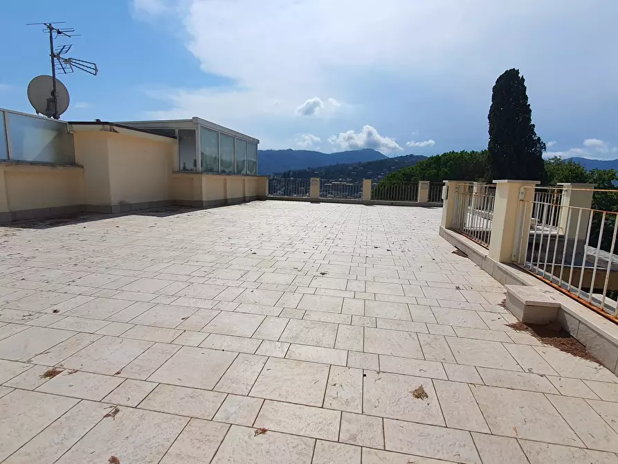 Immagine 11 di Attico in vendita  a Rapallo