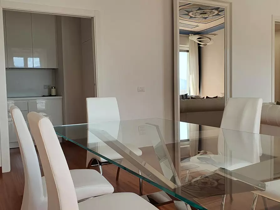 Immagine 16 di Attico in vendita  a Rapallo