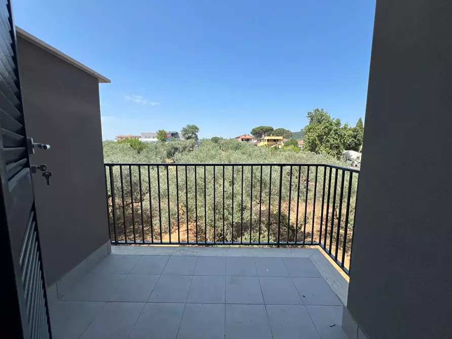 Immagine 10 di Trilocale in vendita  a Fiano Romano