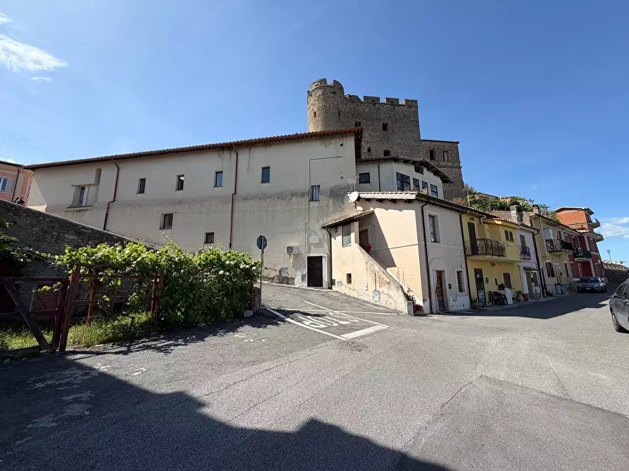 Immagine 4 di Palazzo in vendita  in Via Vittorio Emanuele III 28 a Nazzano