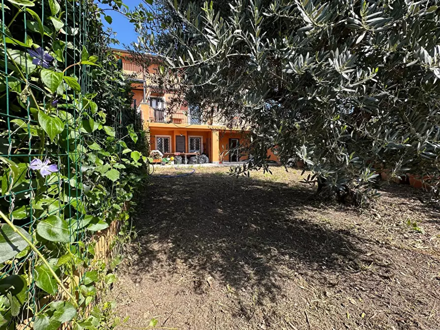 Immagine 21 di Trilocale in vendita  in Via Tiberina 13 a Castelnuovo Di Porto