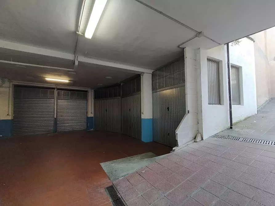 Immagine 7 di Garage in affitto  in Via Gianfrancesco Re 28 a Torino
