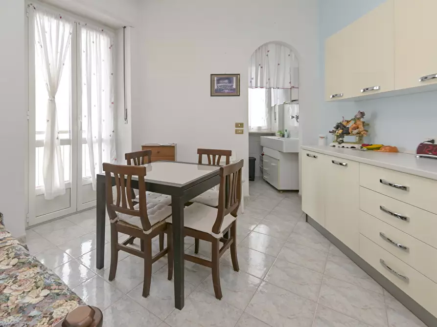 Immagine 12 di Bilocale in vendita  in Corso Unione Sovietica 590 a Torino