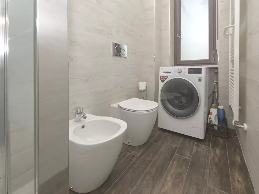 Immagine 30 di Trilocale in vendita  in via verdi 17 a Venaria Reale