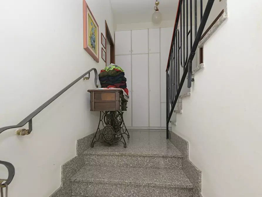 Immagine 16 di Villa in vendita  in via nazario sauro 45 a Venaria Reale