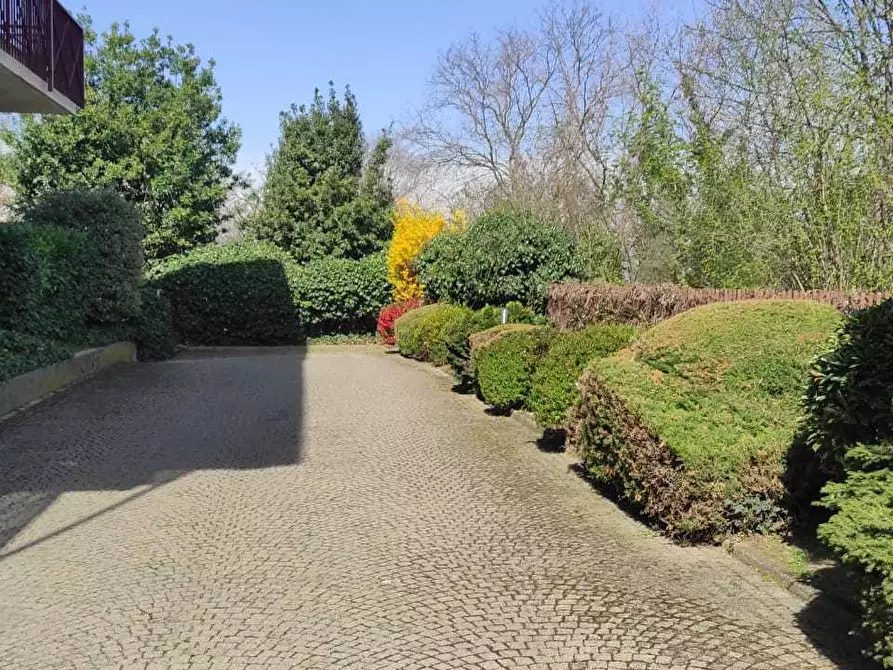 Immagine 27 di Trilocale in vendita  in Strada del Mainero 66/9 a Torino