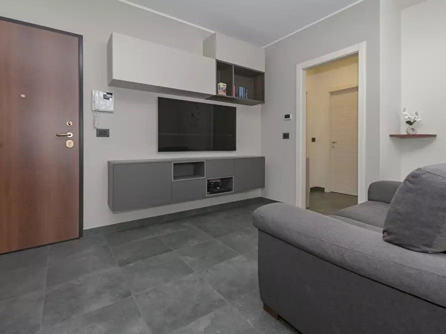 Immagine 10 di Trilocale in affitto  in via rita levi montalicini 58 a Mappano