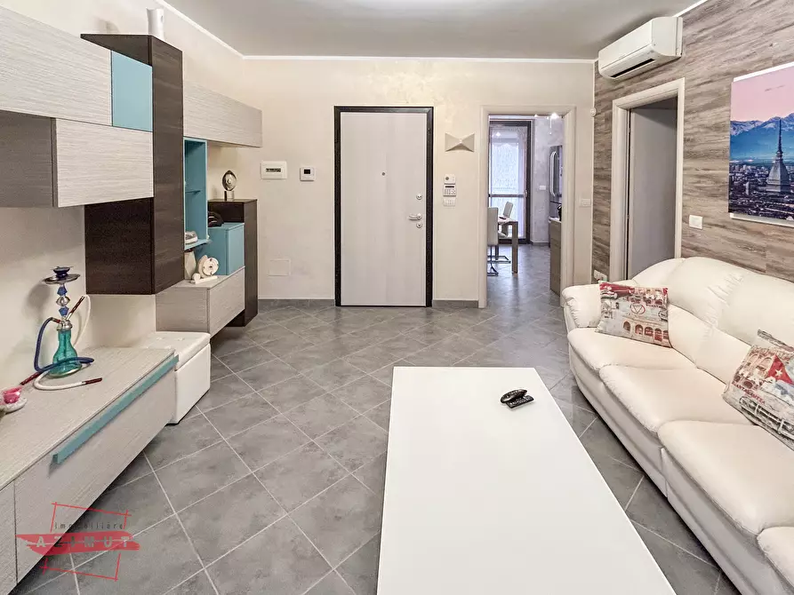 Immagine 5 di Quadrilocale in vendita  in viale fabrizio de andrè 49 a Grugliasco