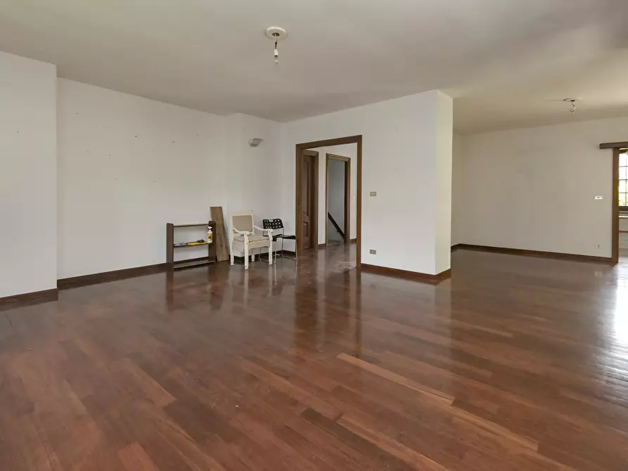 Immagine 30 di Villa in vendita  in Via Loreto 86 a Lanzo Torinese