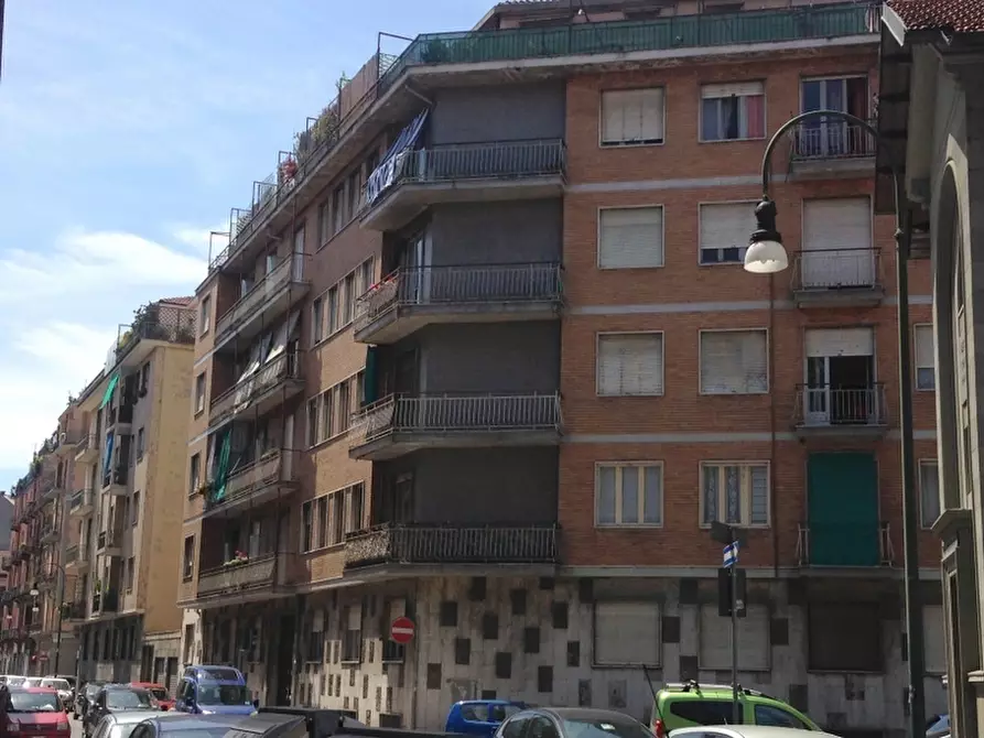 Immagine 1 di Bilocale in vendita  in Via Polonghera 46 a Torino