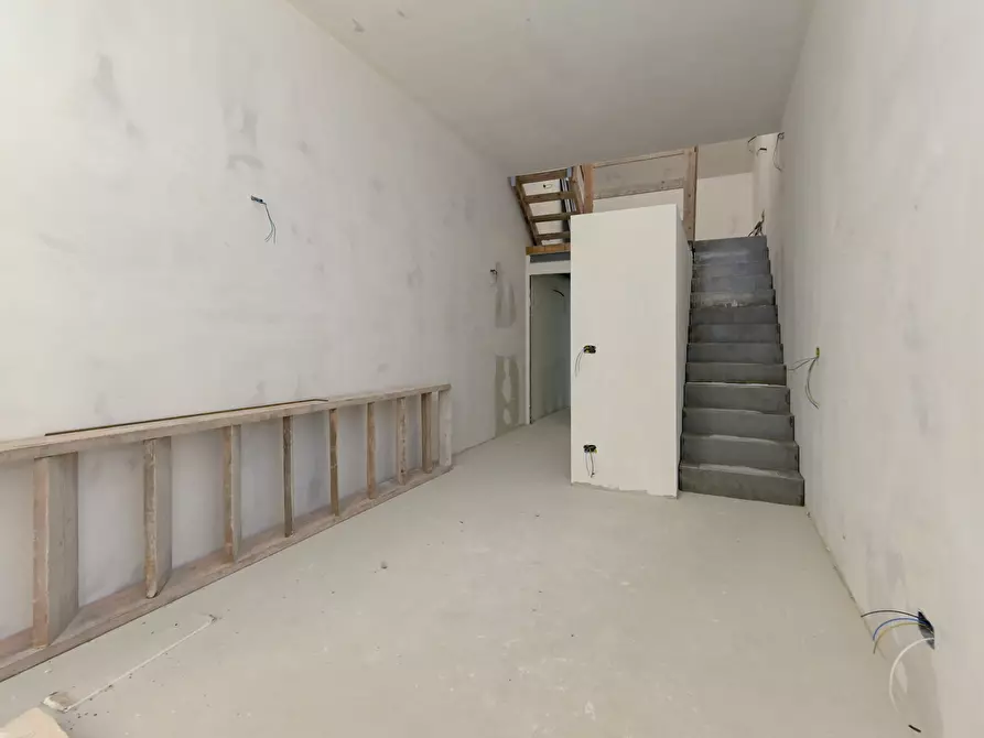 Immagine 6 di Loft/Open space in vendita  in Via Ugo Foscolo 6 a Torino