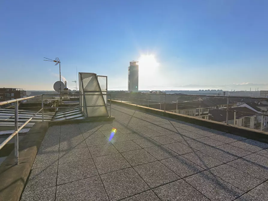 Immagine 60 di Attico in vendita  in Via Ventimiglia 76 a Torino