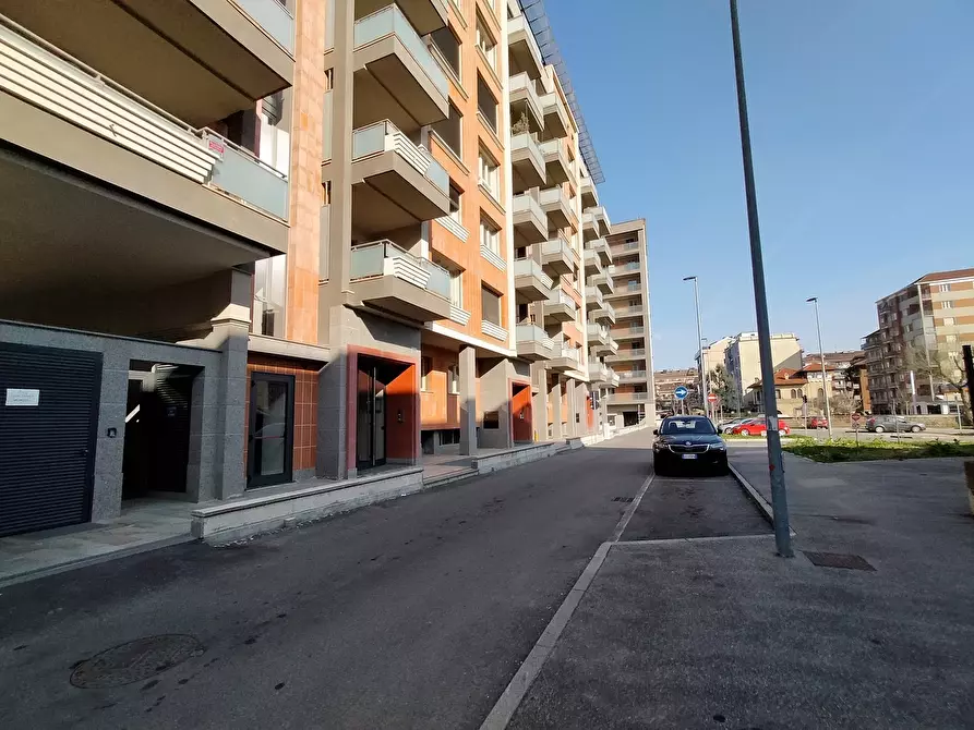 Immagine 35 di Quadrilocale in vendita  in Via Pietro Cossa 105 a Torino