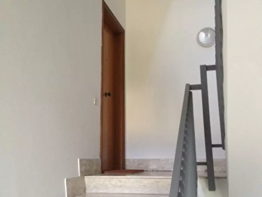 Immagine 5 di Appartamento in vendita  a Pisa