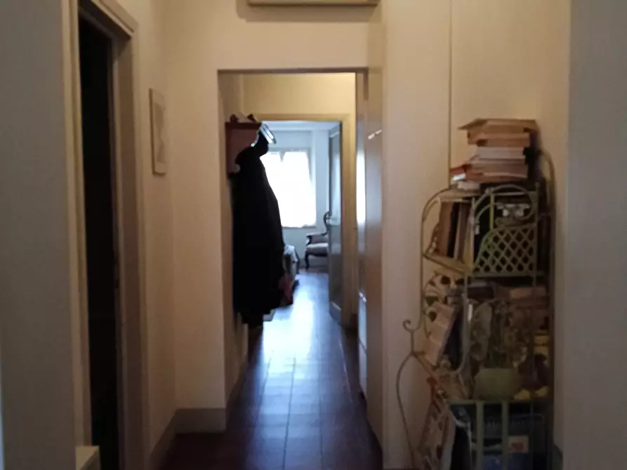 Immagine 12 di Appartamento in vendita  a Pisa