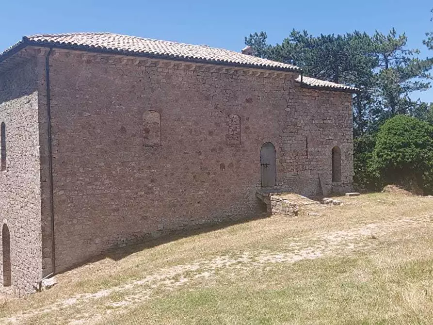 Immagine 30 di Porzione di casa in vendita  a Massa Martana