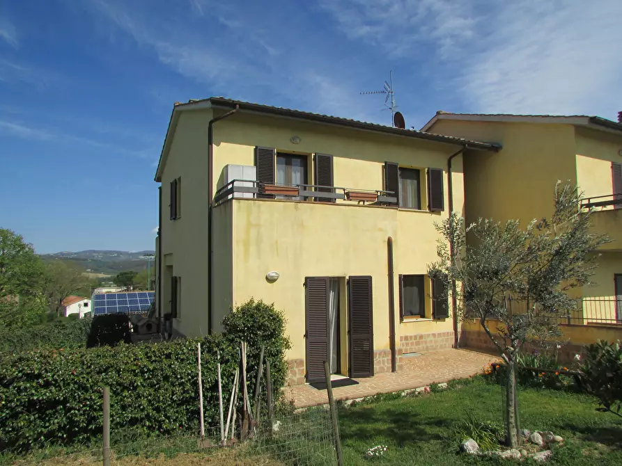 Immagine 5 di Villetta a schiera in vendita  a Monte Castello Di Vibio