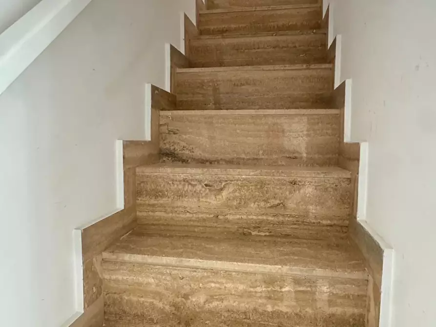 Immagine 16 di Casa indipendente in vendita  in Via Santa Maria a Monopoli