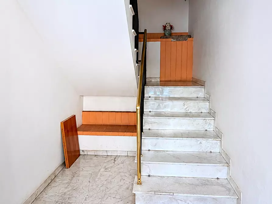 Immagine 6 di Trilocale in vendita  in Via Carlo Poerio 35 a Castellana Grotte