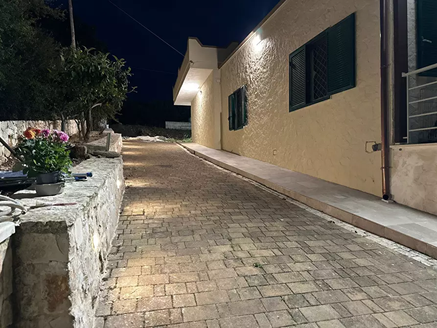 Immagine 42 di Villa in vendita  in Contrada Peroscia 56 a Monopoli