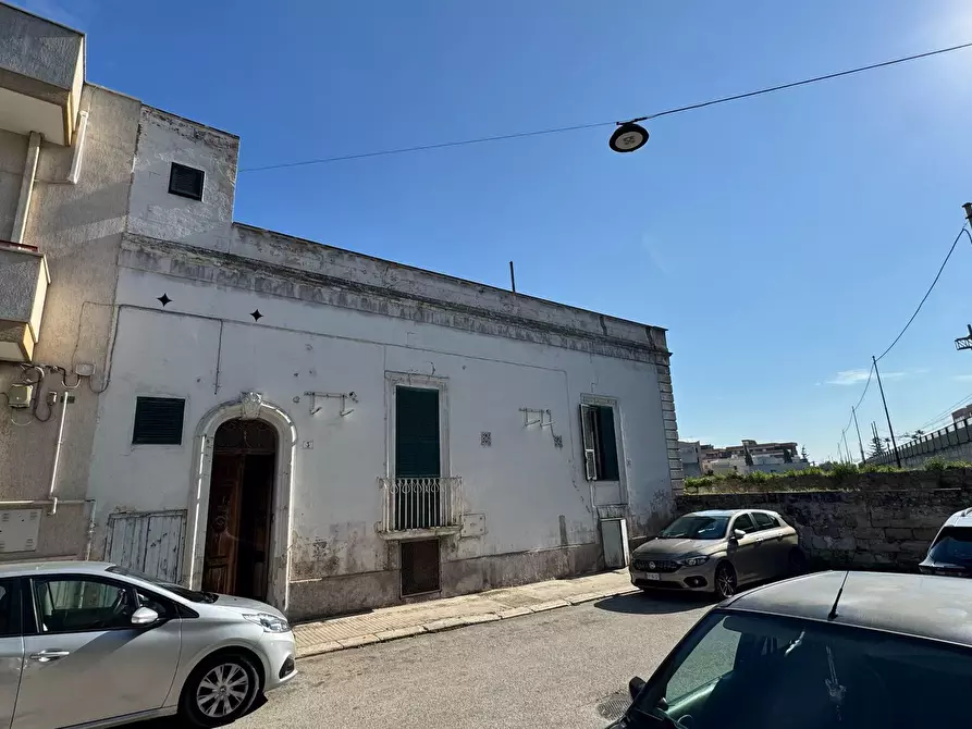 Immagine 10 di Casa indipendente in vendita  in Via Bixio a Monopoli