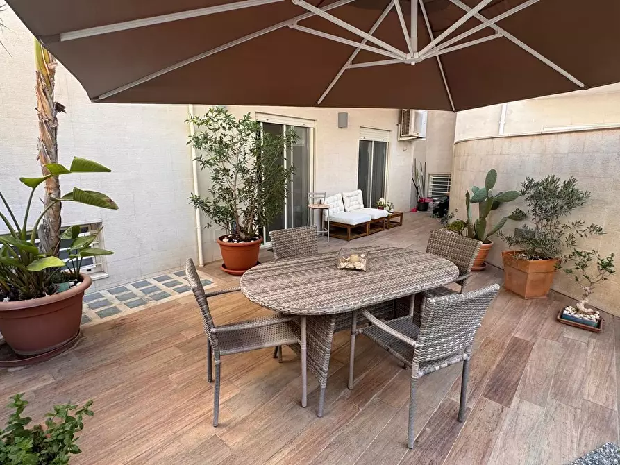 Immagine 2 di Trilocale in vendita  in Largo Fontanelle a Monopoli