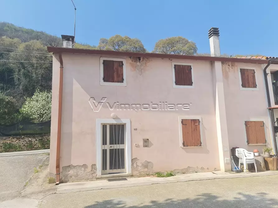 Immagine 3 di Porzione di casa in vendita  in via villa 107 a Villaga