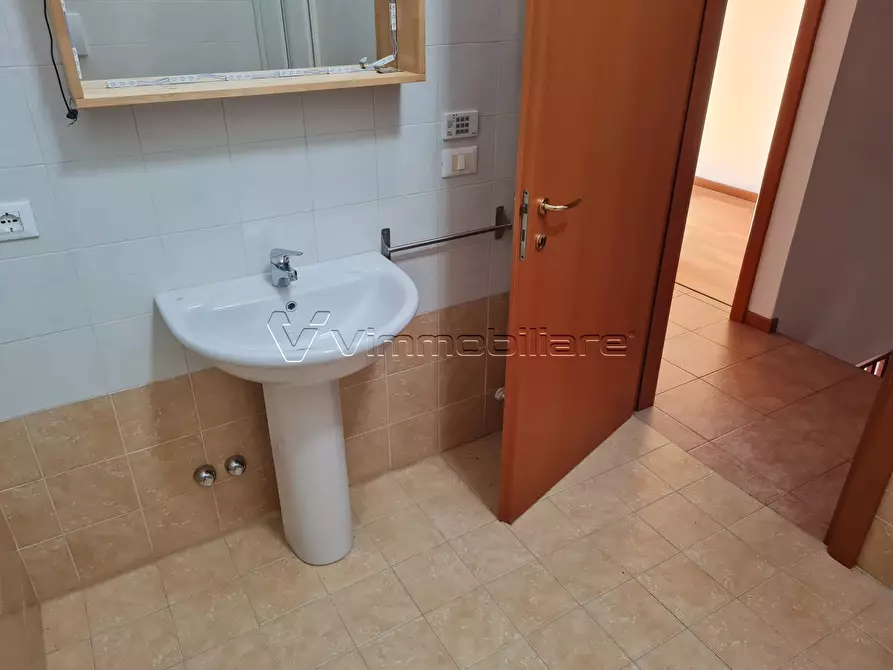 Immagine 37 di Porzione di casa in vendita  in Via Cà Montanare 8 a Barbarano Mossano