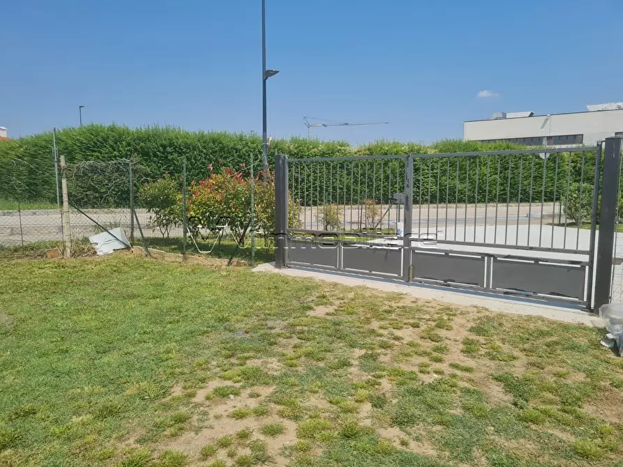 Immagine 6 di Terreno edificabile in vendita  in Via Bergoncino a Noventa Vicentina