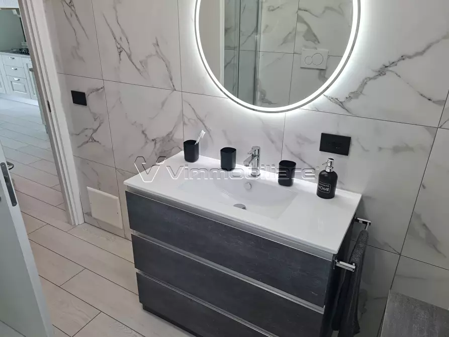 Immagine 28 di Quadrilocale in vendita  in via piazza vecchia 3/G a Campiglia Dei Berici