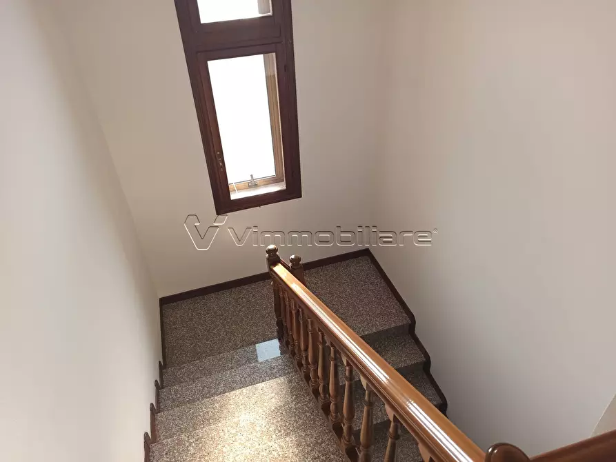 Immagine 13 di Villetta a schiera in affitto  in Via Fontanella 4 a Barbarano Mossano