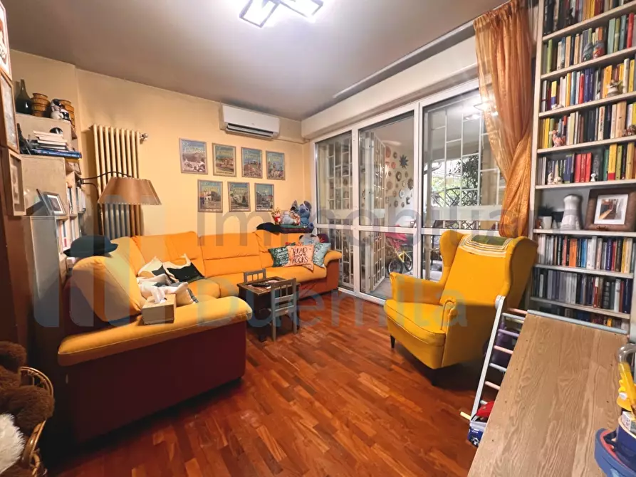 Immagine 26 di Pentalocale in vendita  a Bologna