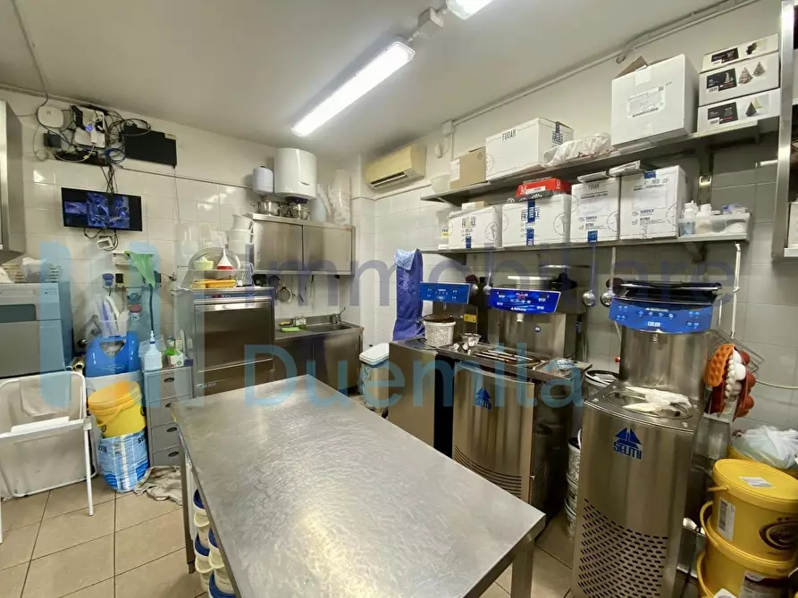 Immagine 18 di Bar / Ristorante in vendita  a Bologna