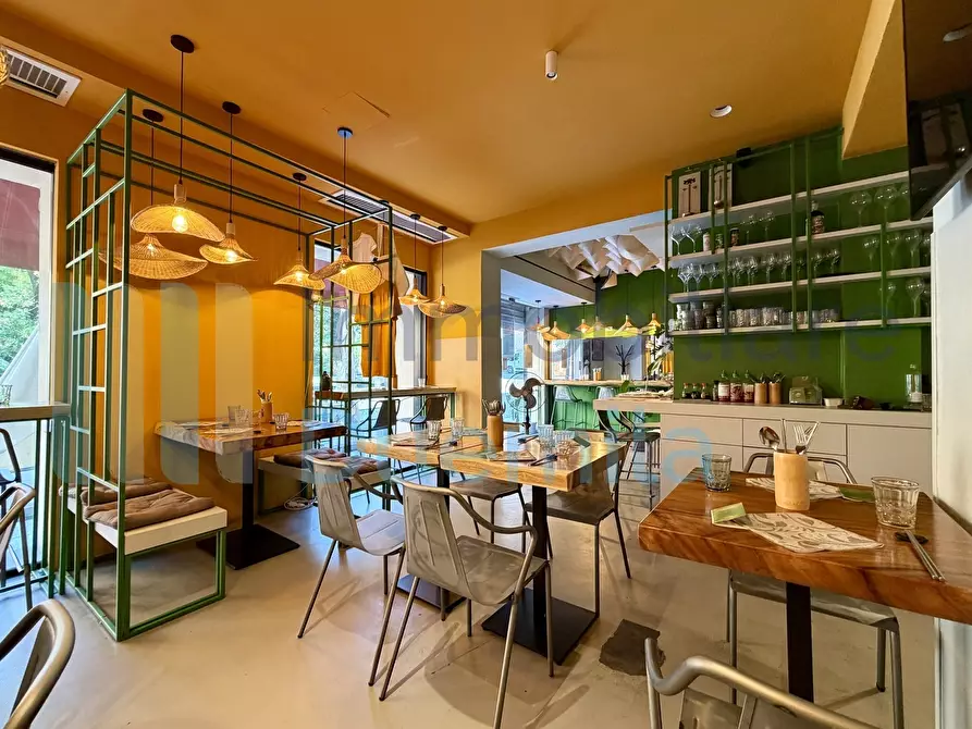 Immagine 6 di Bar / Ristorante in vendita  a Bologna