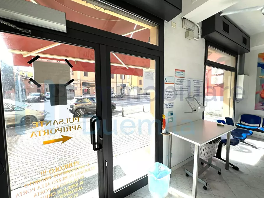 Immagine 5 di Attività artigianale in vendita  a Bologna