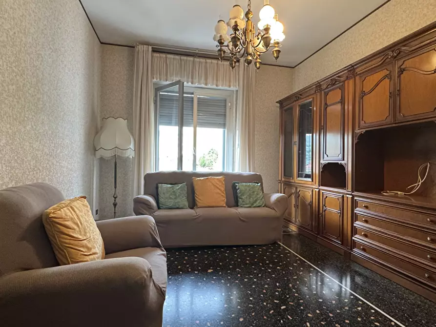 Immagine 8 di Trilocale in vendita  in Via Privata Istria a Savona