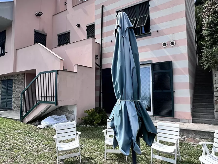 Immagine 6 di Villa in vendita  in Via Alla Strà a Savona