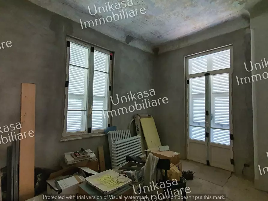 Immagine 11 di Villa in vendita  in Via Loreto a Savona