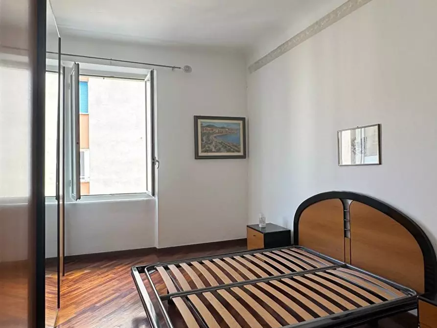 Immagine 15 di Quadrilocale in vendita  in Via Giacomo Leopardi a Savona