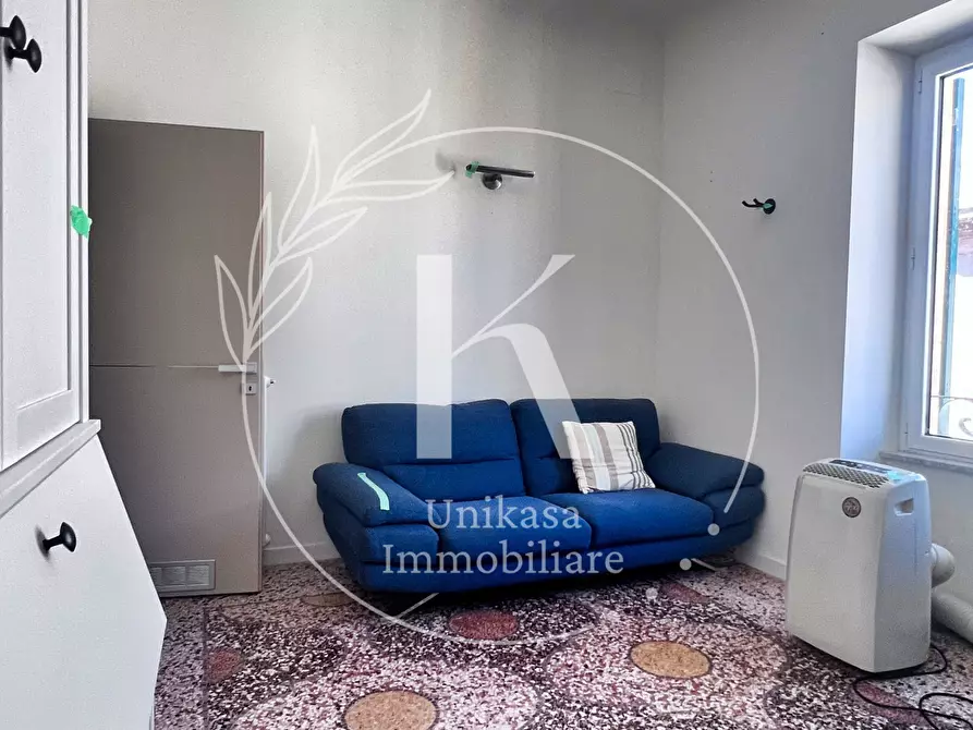 Immagine 29 di Pentalocale in vendita  in Via XX Settembre 21 a Savona