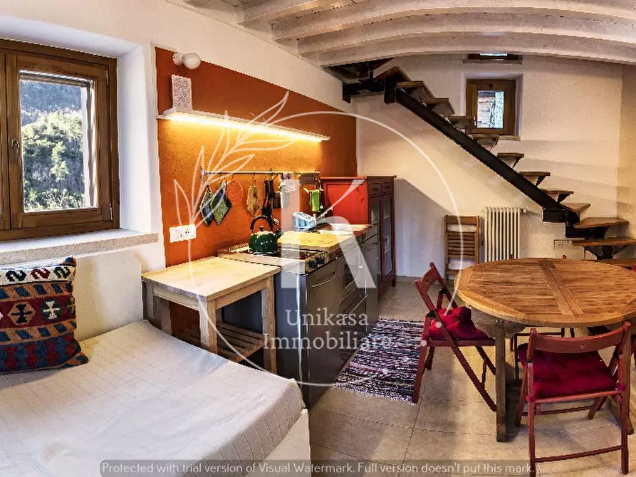 Immagine 5 di Rustico / casale in vendita  in Orco Feglino a Orco Feglino