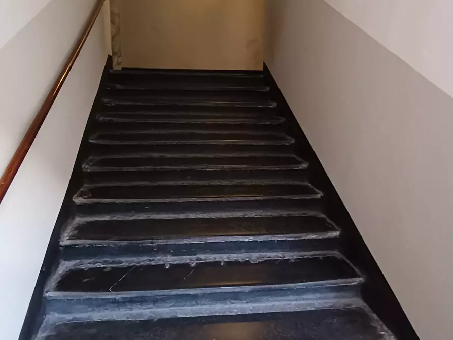 Immagine 29 di Quadrilocale in vendita  in Piazza dei Consoli a Savona