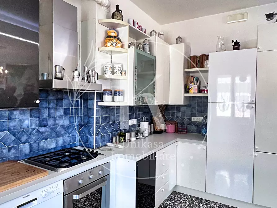 Immagine 5 di Quadrilocale in vendita  in via del forte a Albissola Marina