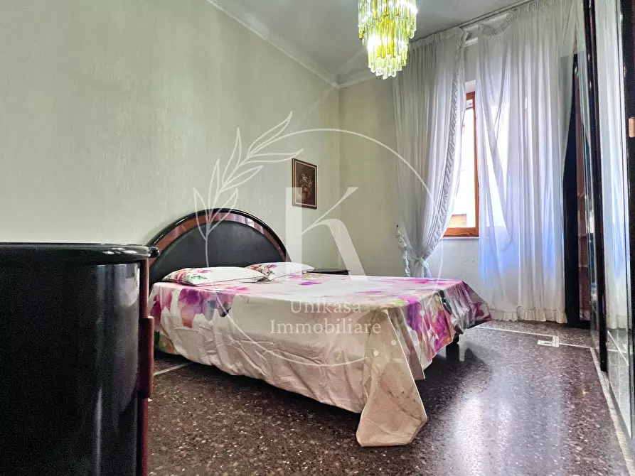 Immagine 34 di Pentalocale in vendita  in Via Santorre di Santarosa a Savona